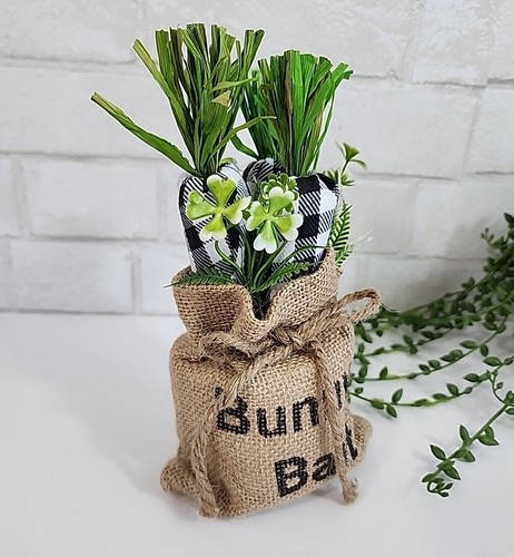 Black White Plaid Carrots Burlap Bag Easter Farmhouse Spring Decor Tier Tray 9" - Picture 8 of 9
