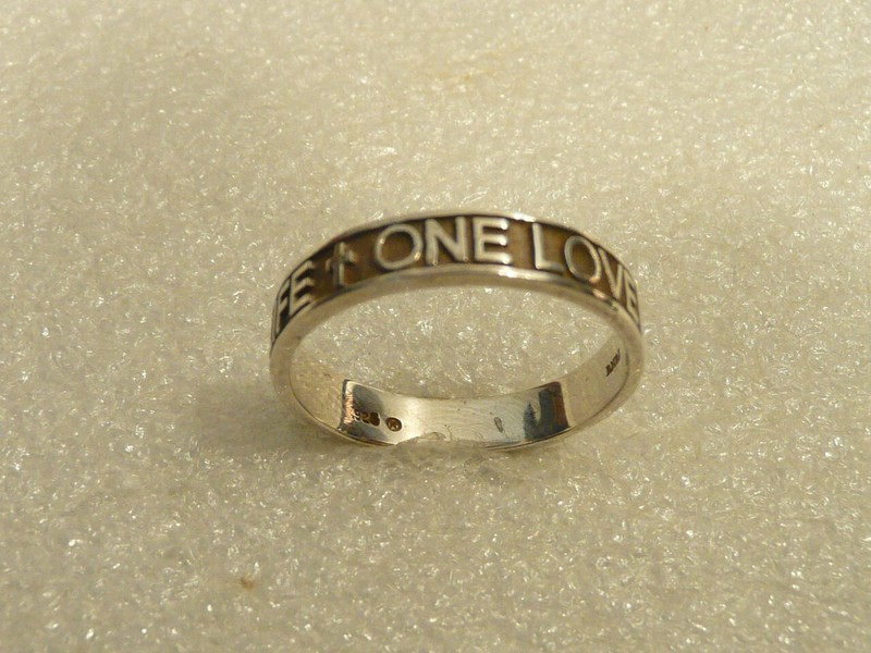 925 STERLING, RNRJ,  ONE LIFE ONE LOVE EMBOSSED CIRCLE BAND RING SIZE 11.75