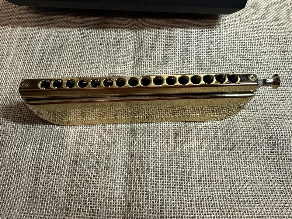 Swan SW-1664 16 Holes Chromatic Harmonica C Key 64 Tones Mouth Organ + Case - Image 4 of 4