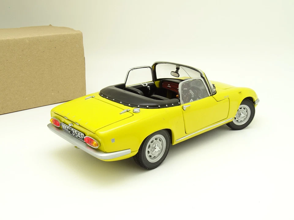 Sun Star SB 1/18 - Lotus Elan S3 Yellow - Image 3 of 4
