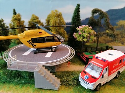 Hubschrauberlandeplatz mit Hubschrauber ''ADAC''  | 1:64 Bausatz | Rennbahn