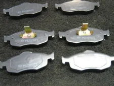 FORD MONDEO COUGAR SCORPIO BRAKE PADS FRONT NO W/WIRE 