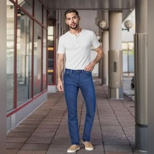 Men's super comfortable straight-leg stretch denim jeans with five pockets URB