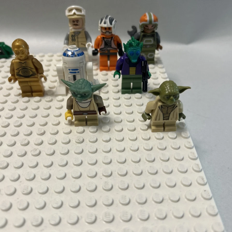 LEGO Star Wars Heroes Lote - Greedo, R2-D2, C-3PO, Yoda x3, Rebel Pilot + Más Foto 2 de 4