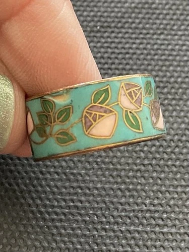 vintage cloisonné enamel ring Size 7 Estate Costume Jewelry