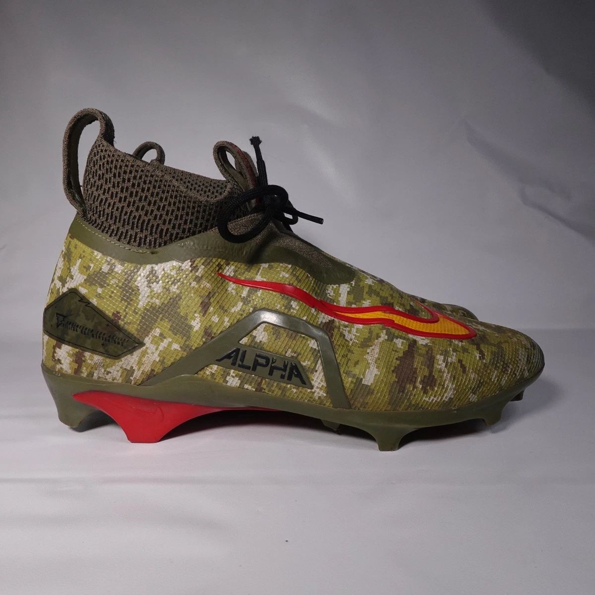 Nike ALPHA Menace Elite 3 TK Camouflage Men’s Football Cleats Pre-Owned Size 9.5 Nike x Travis Kelce Alpha Menace Elite 3  main image 3