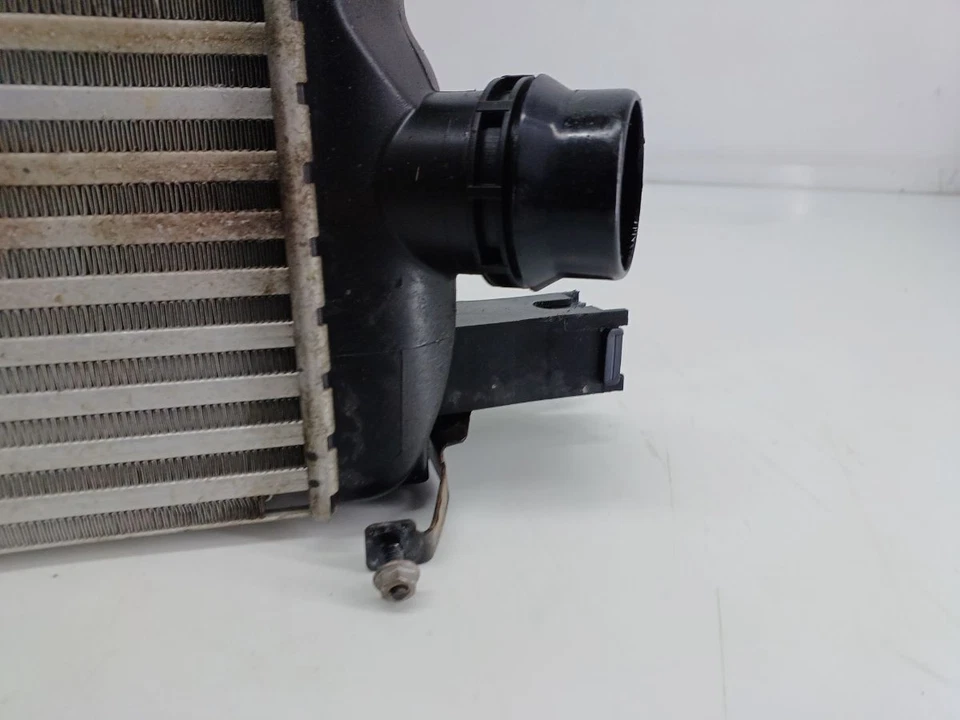 Renault Clio 2017 intercooler 0,9 144963014R Foto 3 de 4