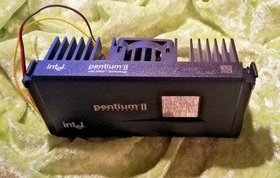 CPU INTEL PENTIUM 2 II 350MHZ PROCESSOR SLOT1 80523PY350512 SL2S6