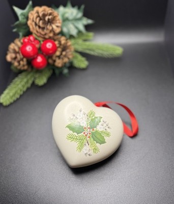 Pfaltzgraff Christmas Heirloom Heart Pomander Potpourri Holder Sachet Diffuser