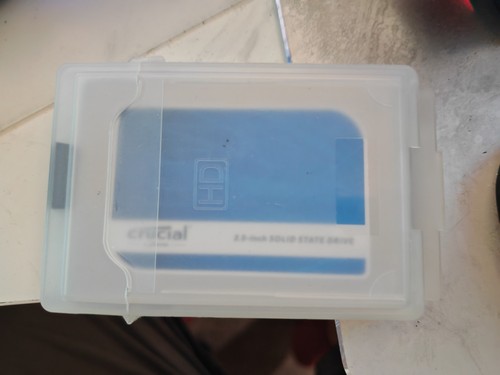 SSD interne Crucial BX100, SATA 250Go 2,5" avec étui - Photo 3/3