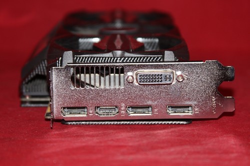 ZOTAC GTX 980 AMP! Extreme Edition 4GB 256BIT GDDR5, PCI Express Graphics Card - Picture 3 of 5