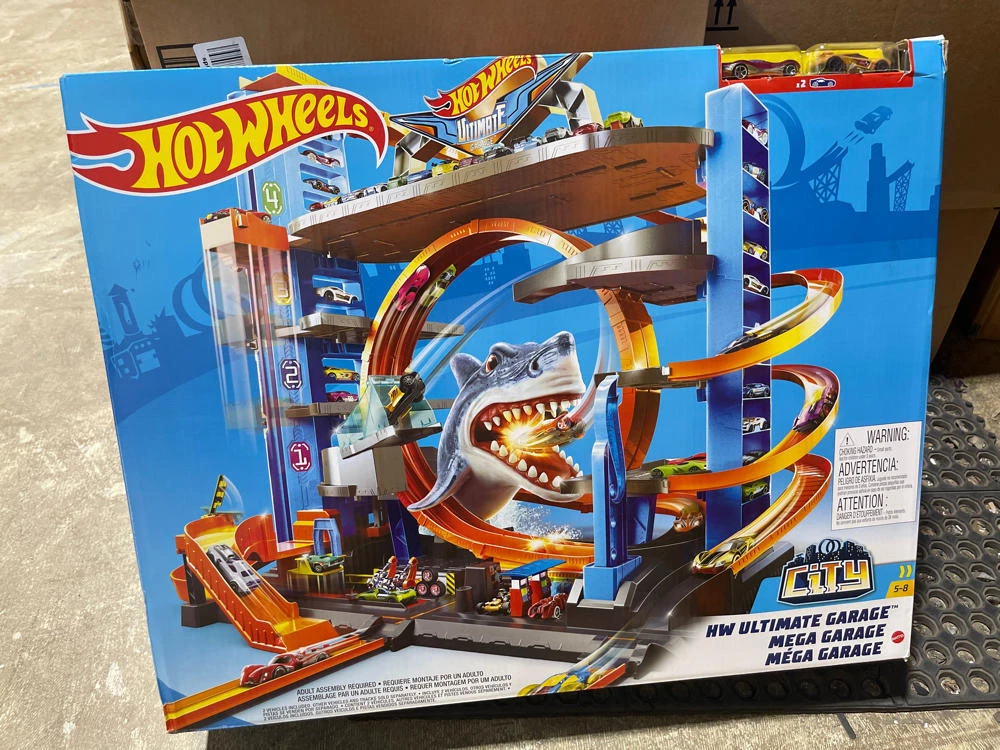 Hot Wheels City Ultimate Garage with Shark Attack Kids Play Set FTB69