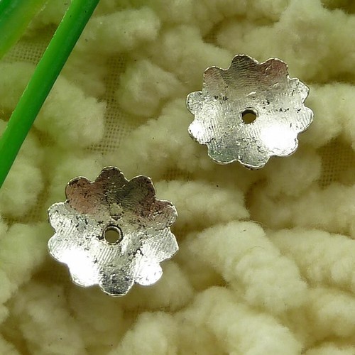 540 piezas Bonitas Tapas de Cuentas de Plata Tibetana 11X2MM S2738 HAZLO TÚ MISMO Fabricación de Joyería - Imagen 2 de 6