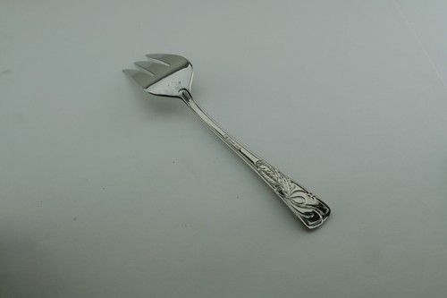 Lenox HOLIDAY (Dimension) Oversized Stainless Cold Meat Serving Fork - Picture 2 of 3