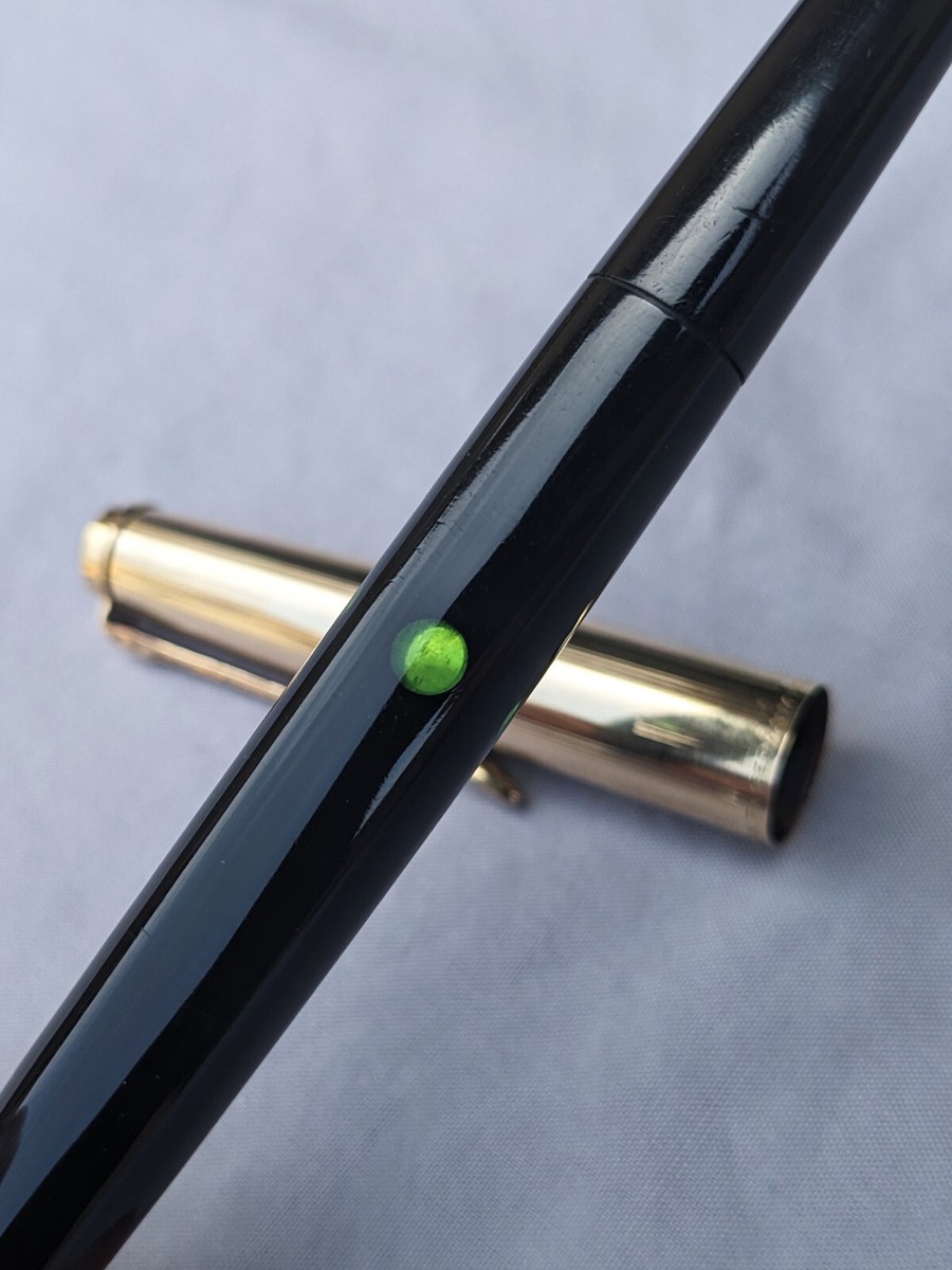 PELIKAN P1 Rolled Gold Diamond Black Double L 14C F Nib PELIKAN P1 Rolled Gold Diamond Black Double L 14C F Nib