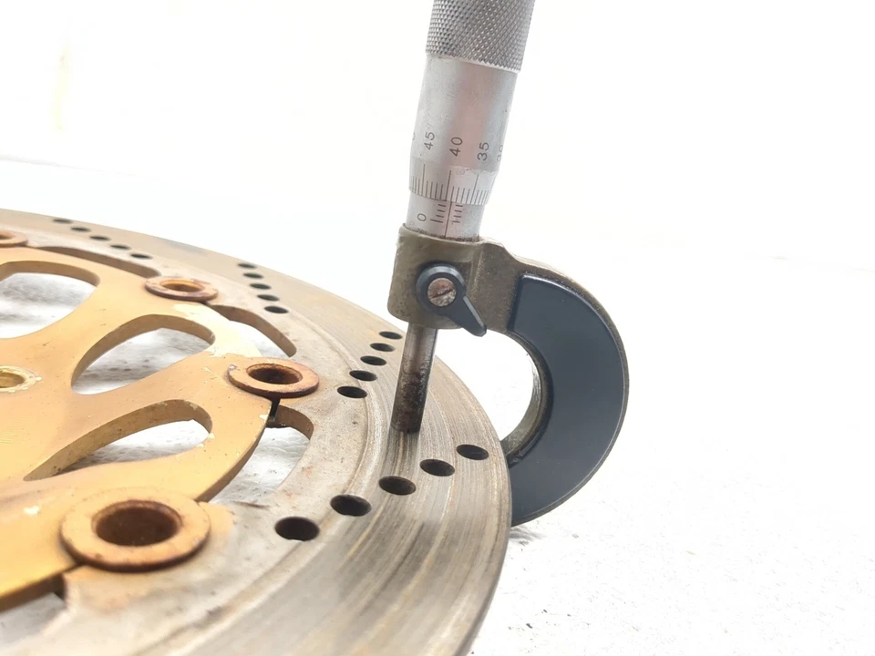 Conjunto de rotores de freio a disco dianteiro 00-04 Suzuki Bandit GSF600S - Imagem 2 de 4