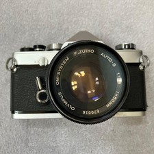 OLYMPUS OM-1