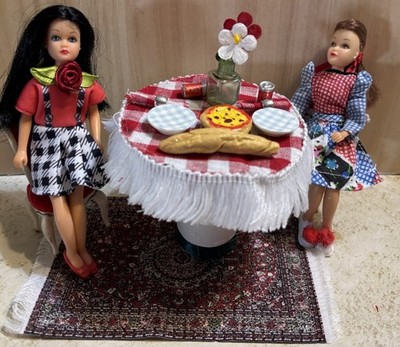 VTG-1964 Petite Princess Chairs&2 1973 RARE MATCHBOX Lesney Dolls&more STEAL!