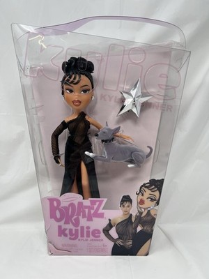 Bratz Kylie Jenner Doll With Dog & Poster Up-do NRFB / New *Corner Box Damage*