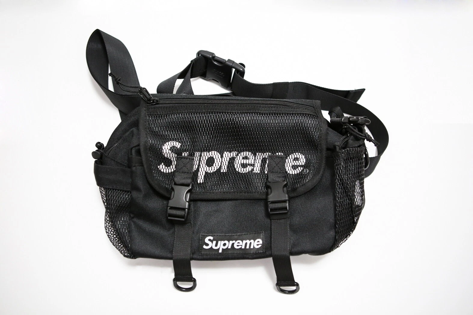 Sac noir à bandoulière Supreme Cordura SS20