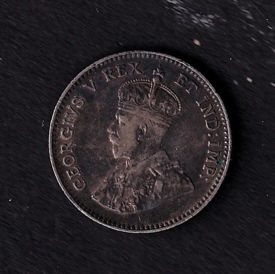 Canada 1911 5c Five Cent Silver Coin King George V VF Very Fine .925 Silver #2 - Image 2 of 2