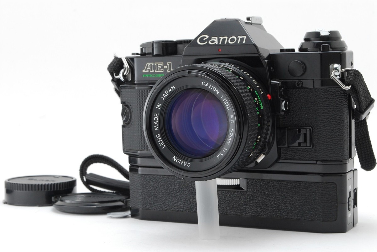 Canon AE-1 PROGRAM BLACK newFD 50㎜ f1.4 Near MINT] Canon AE-1 Program Black FD 50mm f1.4 S.S.C. Lens