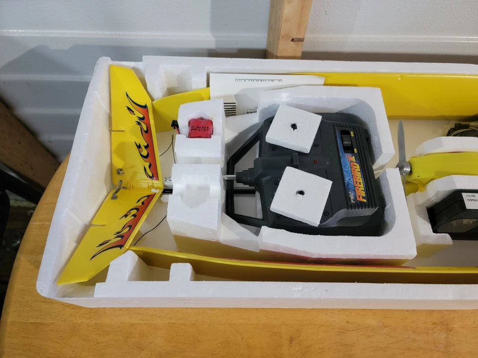 Vintage Hobby Zone 2002 FIREBIRD II 2 RC Remote Control Airplane Flames - Image 4 of 4