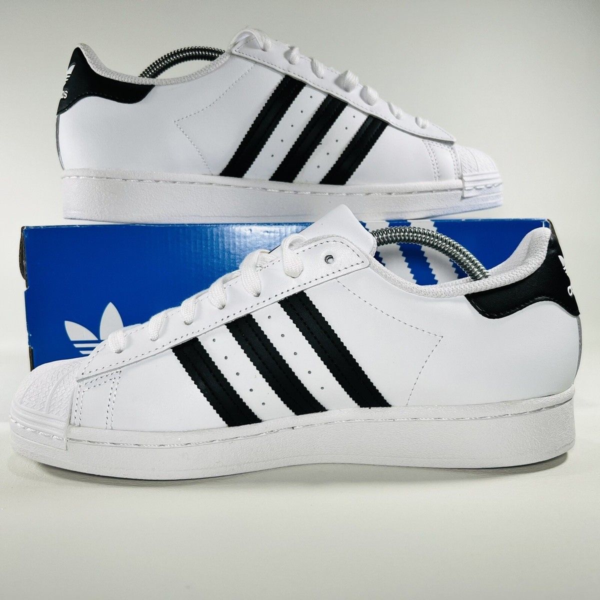 adidas gazelle silver green womens Men's Superstar Athletic Shoes main image 0