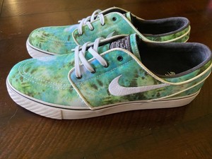 nike sb janoski qs turbo green tie dye skate shoes