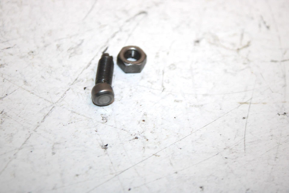 Bombardier Rally 175 2005 ajustador de válvulas OEM 420241335 AB8 Foto 2 de 4