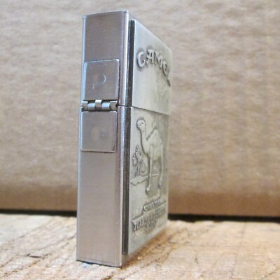 1932 ZIPPO REPLICA, CAMEL CIGARETTES, c. 1996 Outside Hinge