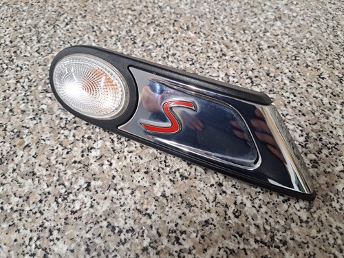 Mini Cooper S R55 R56 O/S Drivers Indicator Grill With Clear Lense 2006-2014 - Picture 2 of 9