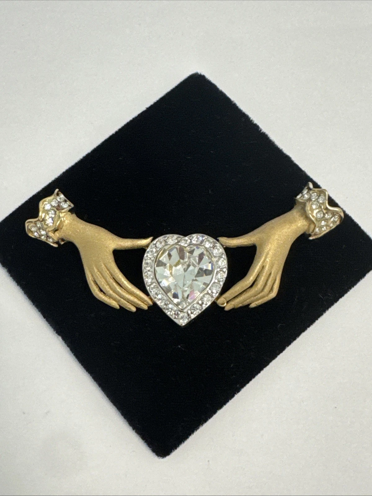 Bijoux Fantaisie Pendantif Mains Doré Et Argenté Avec Strass