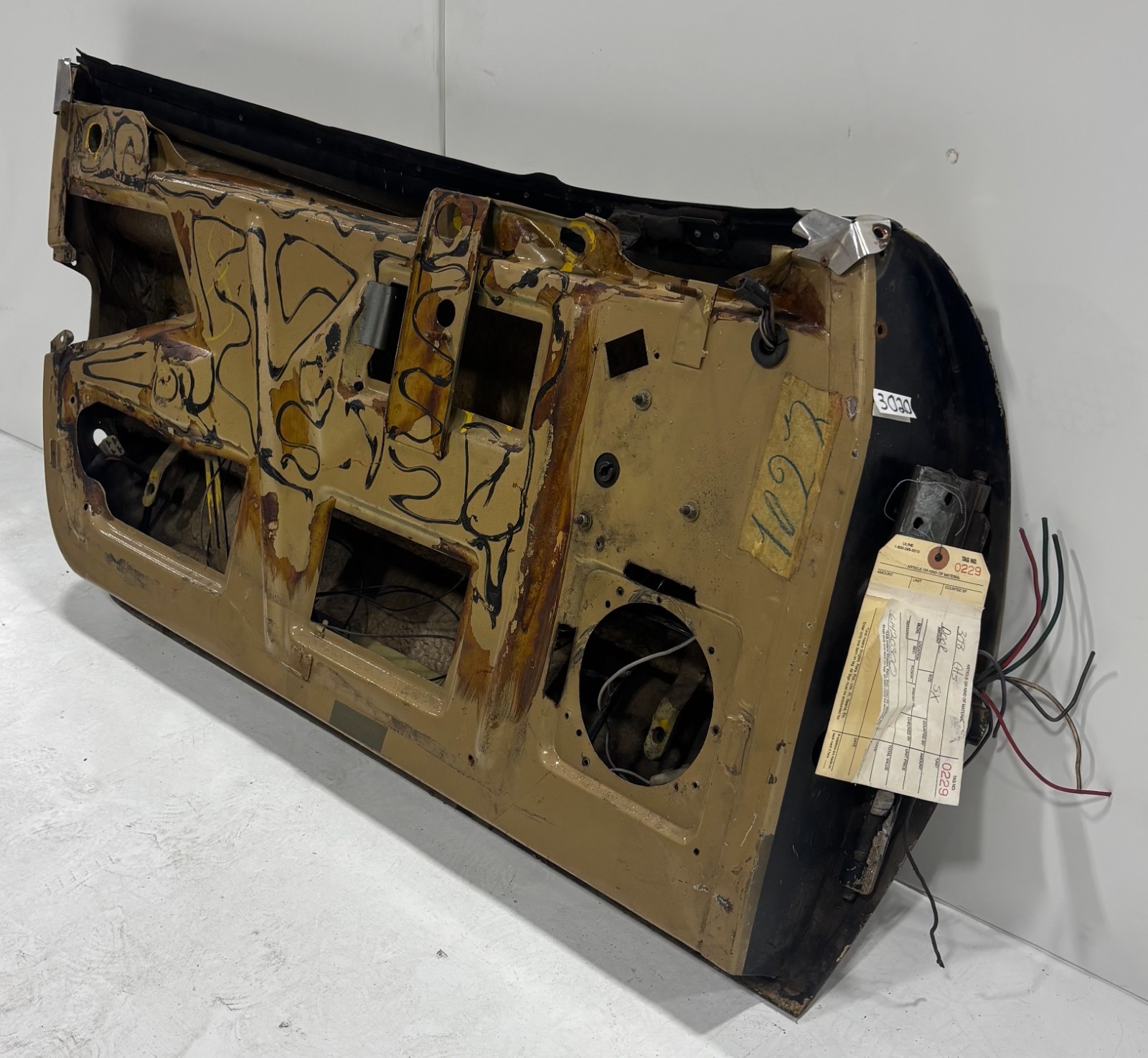 Ferrari 308 GTS QV USA - LH Door Shell - P/N 61420300