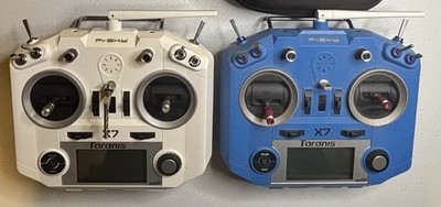 FrSky Taranis Q X7 FRS03017002 2.4GHz 16-Channel Transmitter - With Battery
