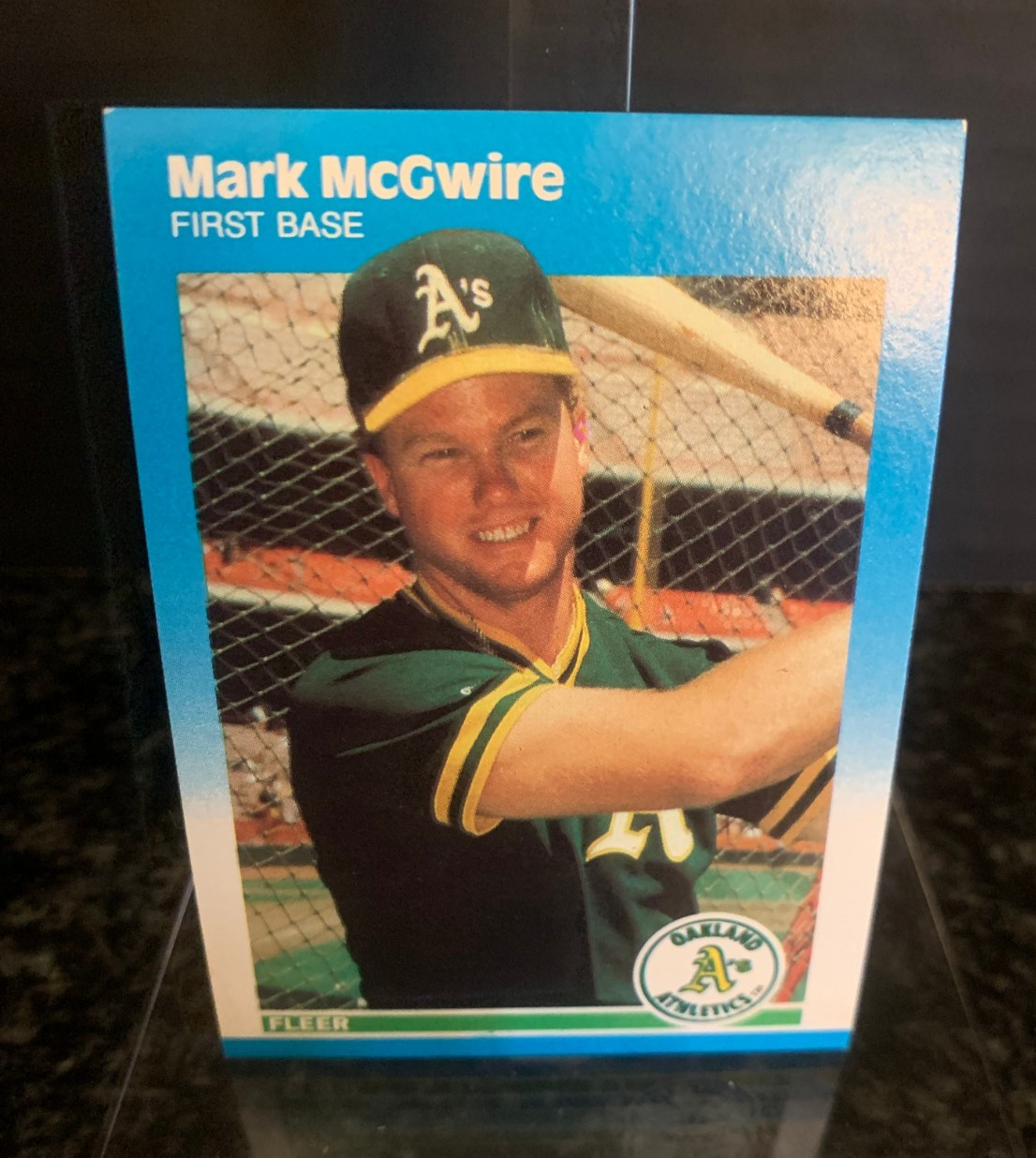 1987 Fleer Baseball UPDATE #U-76 MARK MCGWIRE ROOKIE