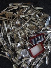 18 to 20 P0unds Vintage Silverplate flatware/Serving Items, Mixed Lot #28