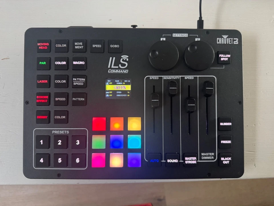 Chauvet DJ ILS Command DMX Controller DJ Lighting Control - mint condition - Image 2 of 4