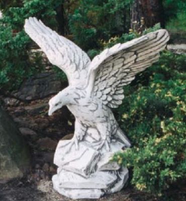 Adler (S533) Tiere Vögel Vogel Gartenfiguren Steinguss Dekoration Statuen 105 cm