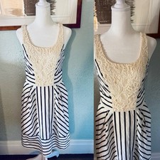Anthropologie Maeve Chessia Navy & Cream Striped Sleeveless Lace Dress Size 2