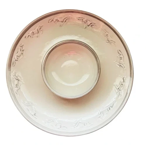 Vintage Louisville Stoneware Kentucky Crafted Horses One Piece Chip/Dip Set