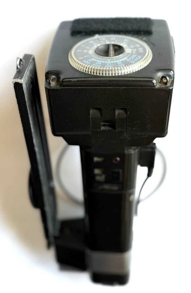 METZ 45 CT-1 FLASH WITH SYNC FOR SLR & MEDIUM FORMAT FILM CAMERA MADE IN GERMANY - Image 4 of 4