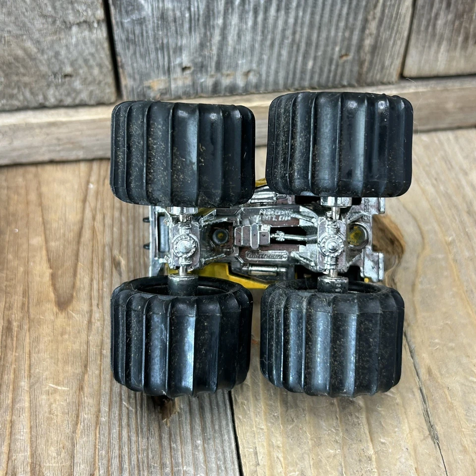 Monster Truck Jeep Super Chargers vintage Matchbox “Mud Monster” escala 1:64 1985 Foto 4 de 4