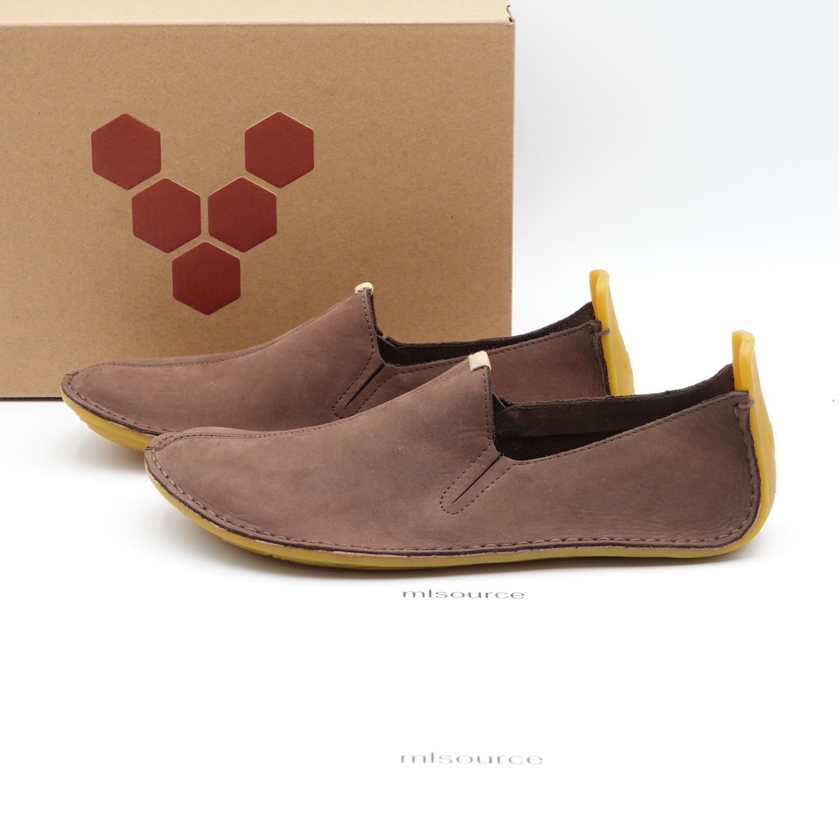 Size 9 US / 42 EUR Men