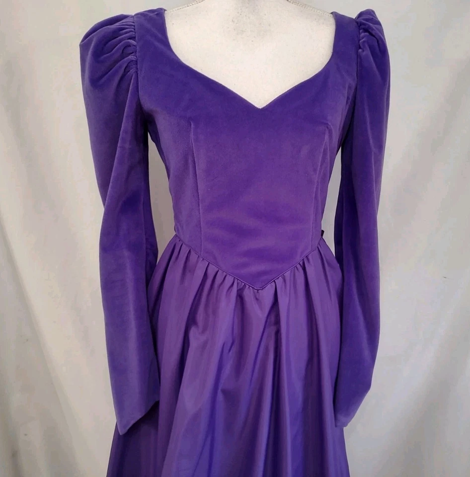 Vestido Vintage Años 80 Terciopelo Top Tafetán Falda Volantes Lazo Espalda Fiesta Baile de graduación Púrpura 10 Foto 3 de 4
