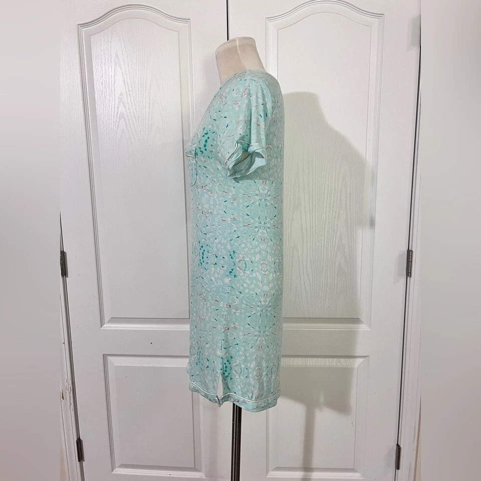 Honeydew Intimates Lightweight Nightgown with Breast Pocket - sz S - Изображение 2 из 4