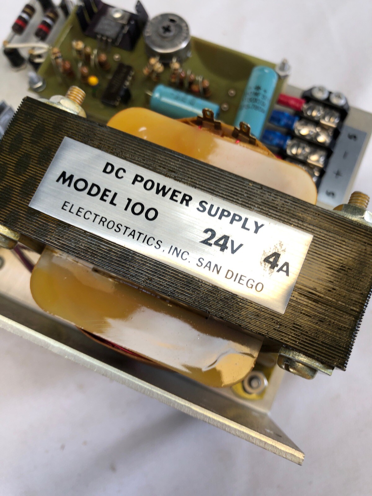 Electrostatics DC Power Supply 24V 4A Model 100