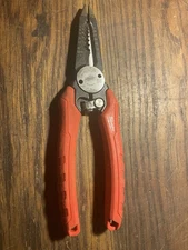 Milwaukee 48-22-3078 7in1 High Leverage Electrician Combination Pliers Business
