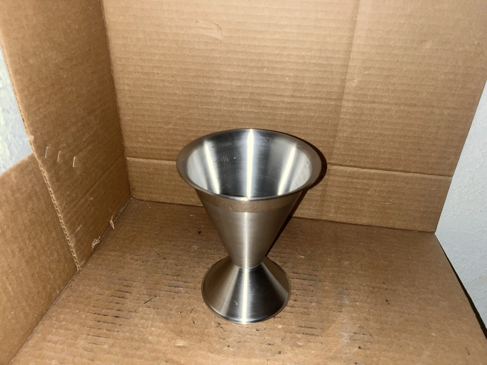 All Clad Stainless Steel Double Sided Liquid Measuring Beaker