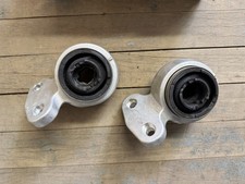 1999-2008 Bmw Left Right Lower Control Arm Bracket Bushing Oem Nos 31126783376